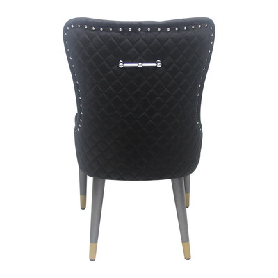 Elegante en functionele bruiloftsbanketstoel met metalen basis voor bruiloften