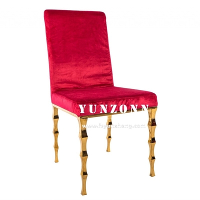 Elegante banketstoel met bamboe benen.
