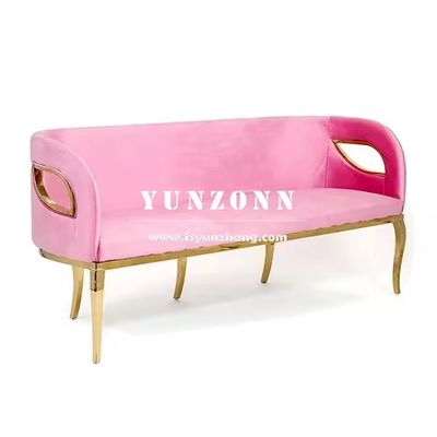 Fluwelen Gestoffeerde Tweezitsbank met Gouden Roestvrijstalen Voet voor Bruiloften en Feesten
