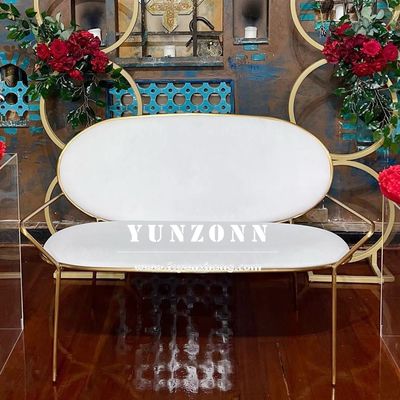 Modern Design Trouwbank met Stoffen Zitting en Duurzaam Gouden Roestvrijstalen Frame