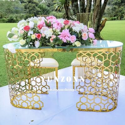 Goede prijs Hot Sale Luxe Ovale Tafel Moderne Roestvrijstalen Holle Ontwerp Voor Eten Outdoor Hotel en Keuken Huwelijk Gebruik online