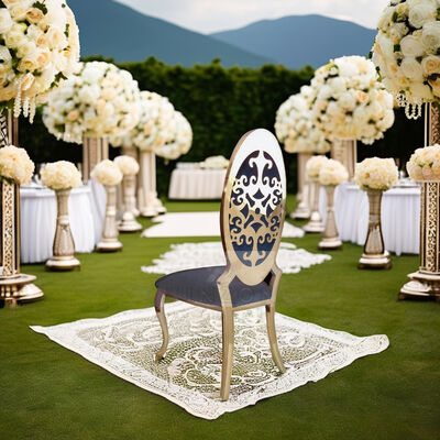 Goede prijs Luxe klassieke high back eetstoelen goud roestvrij staal frame gesneden bloemen rug voor bruiloften appartementen hotels evenementen online